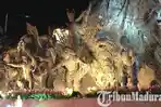 Dibuat Seniman Ternama, Kantor Gubernur Jatim Kini Dilengkapi Monumen Parasamya Purnakarya Nugraha