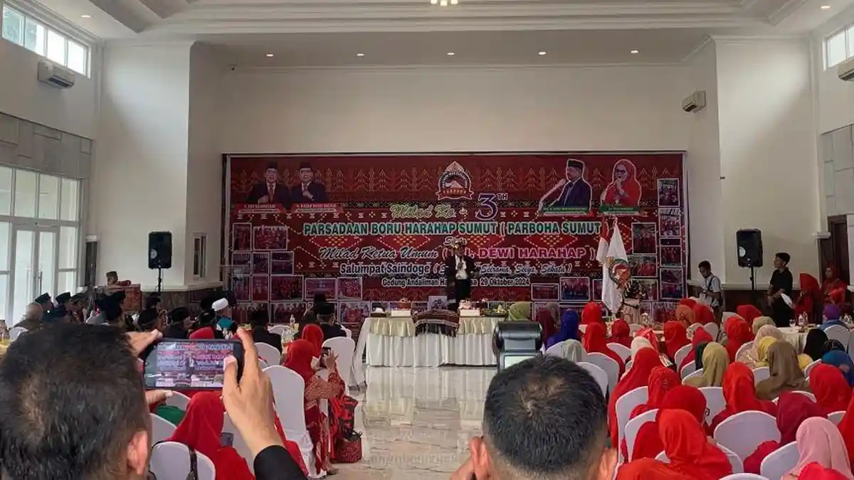Personel Polda Sumut Amankan Kegiatan Kampanye Pilgub di Grand Andaliman Hall Medan