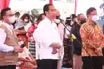 presiden-republik-indonesia-joko-widodo-saat-berkunjung-ke-desa-kesetnana.jpg
