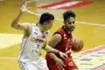 Garuda Kukar Bandung melawan Aspac Jakarta