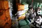 kemendag-ri-amankan-551-bal-pakaian-bekas-impor-ilegal_20190905_174147.jpg