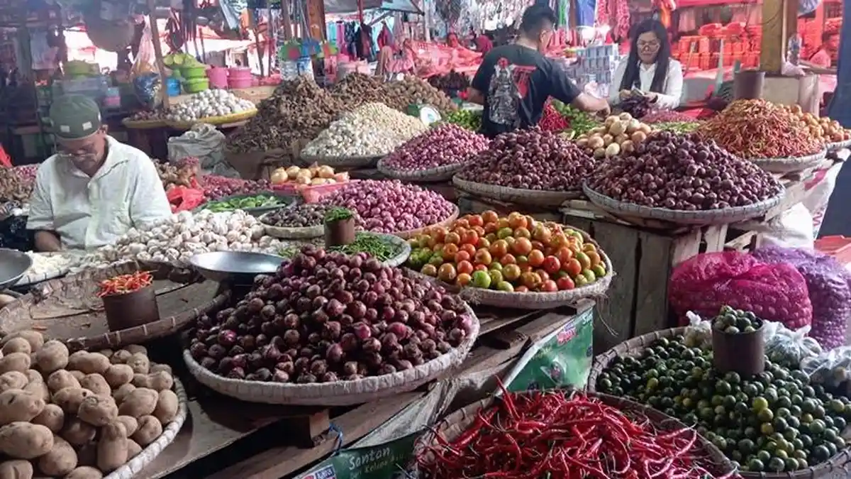 Daftar Harga Bahan Pokok di Pasar Beriman Tomohon Sulawesi Utara Jelang Natal