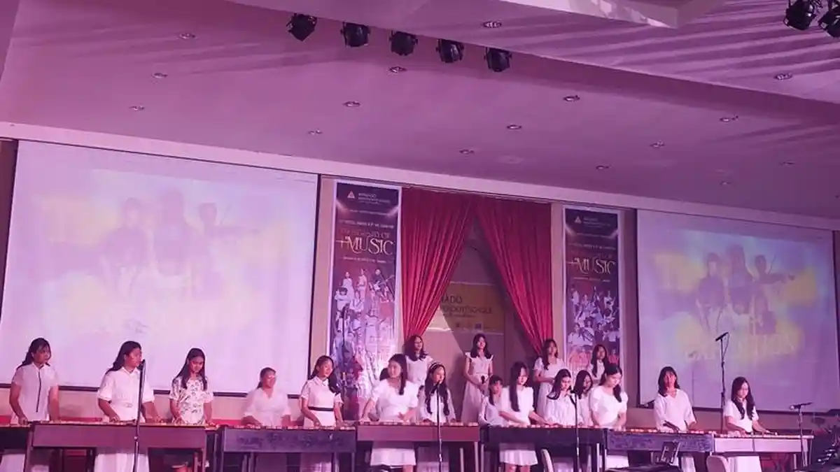 Konser Musik dan Pergelaran Seni Manado Independent School Berlangsung Meriah