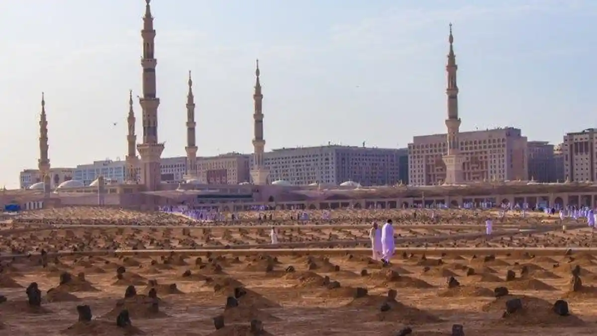 Seorang Jamaah Haji Indonesia Wafat di Masjid Nabawi, Akan Dimakamkan di Pemakaman Baqi