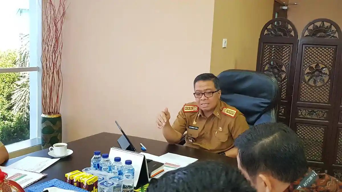Pemprov Dukung DPRD Sulbar Bentuk Pansus Selesaikan Polemik GTT-PTT
