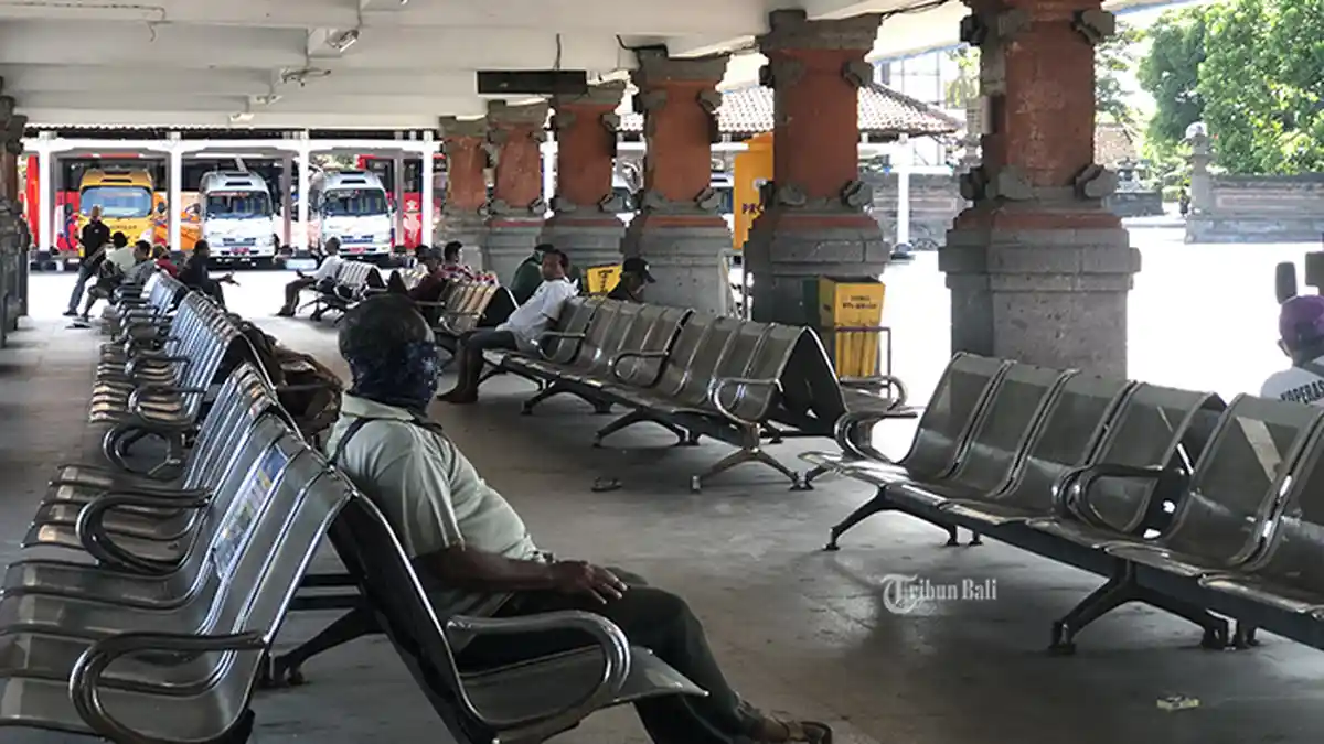Sopir Terminal Ubung Denpasar Menjerit Tak Dapat Penumpang: Bingung Saya Kalau Begini Terus