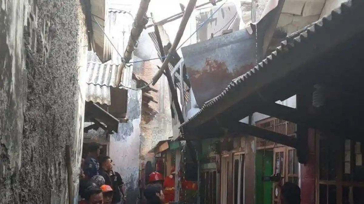 Tabung Gas Meledak, 4 Rumah di Tangerang Hangus