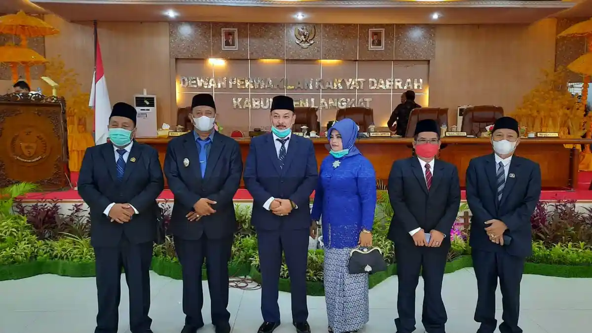 Ismed Barus Dilantik Jadi PAW DPRD, Wabup Langkat Ucapkan Selamat dan Apresiasi