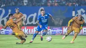 Tanpa-David-Da-Silva-Marc-Klok-dan-Dedi-Kusnandar-Persib-Bandung-Gagal-Raih-3-Poin.jpg