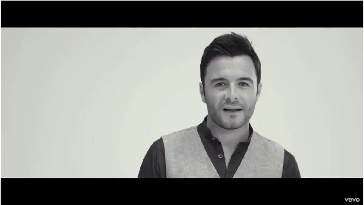 Beautiful In White MP3 Shane Filan, Lirik Lagu, Chord Gitar, dan Video YouTube
