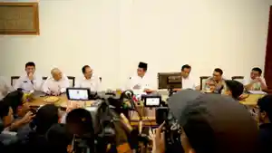 Mentan-Amran-bongkar-3-kasus-penyelewengan-anggaran.jpg