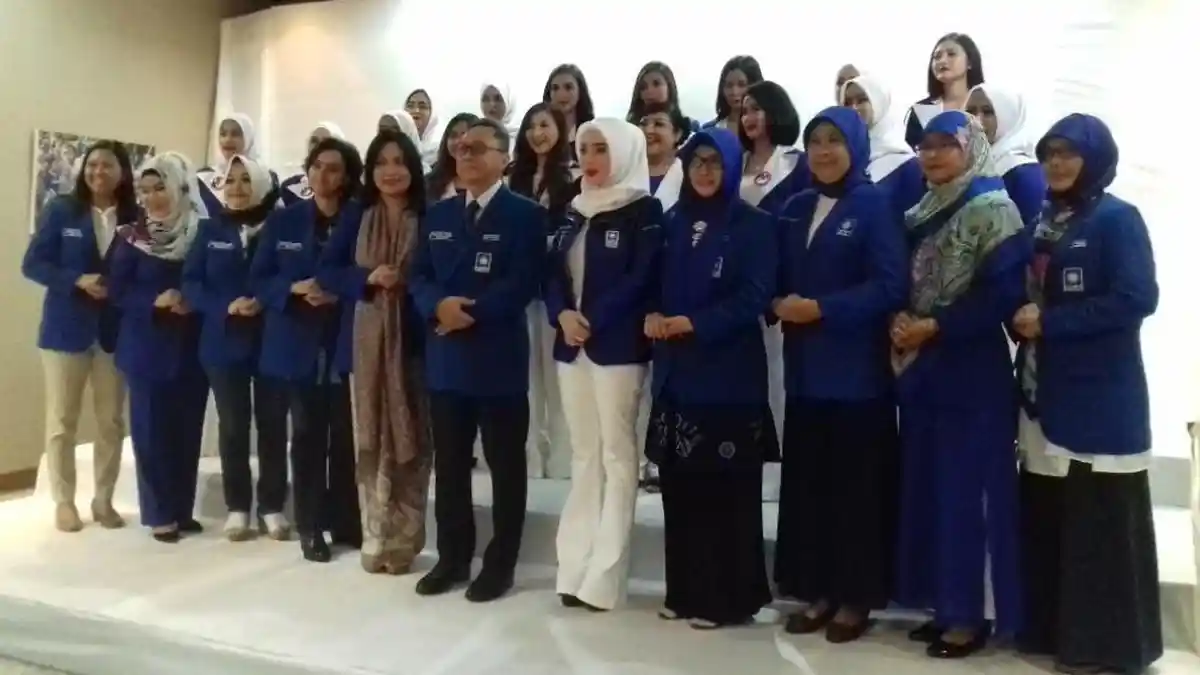 Caleg PAN Terbuka untuk Umum, Zulhas: Kader-kader Siap Mengalah