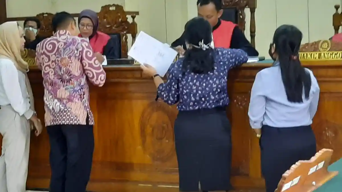 Sidang Dugaan Wanprestasi Ashanti Istri Anang Hermansyah Berlanjut, Kuasa Hukum Beri Bukti Tertulis
