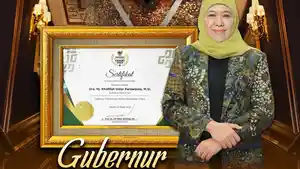Gubernur-Khofifah-Raih-Baznas-Award-2023.jpg