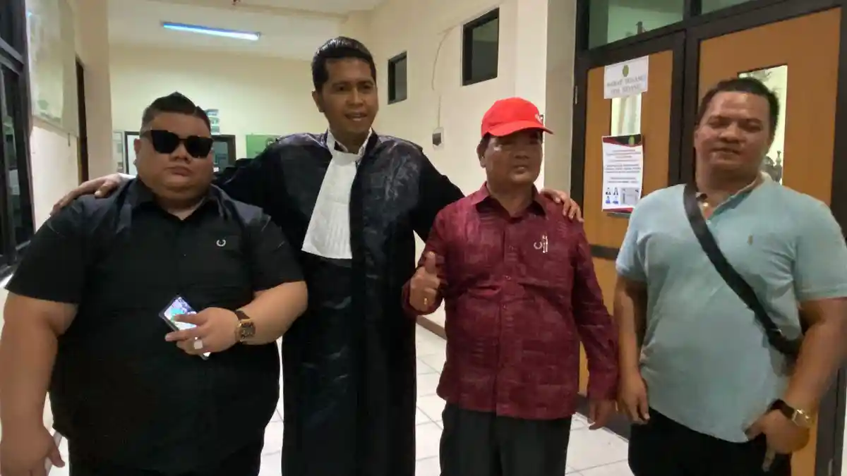Majelis Hakim PN Balikpapan Membebaskan Muraker Lumban Gaol dari Dakwaan Pengancaman dengan Senpi