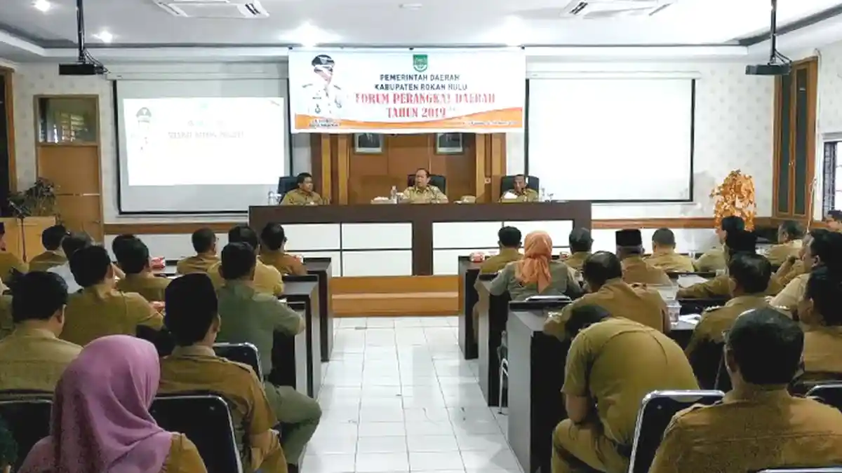 Bupati Sukiman Minta Kepala OPD Kreatif Cari Dana di Luar APBD Rohul