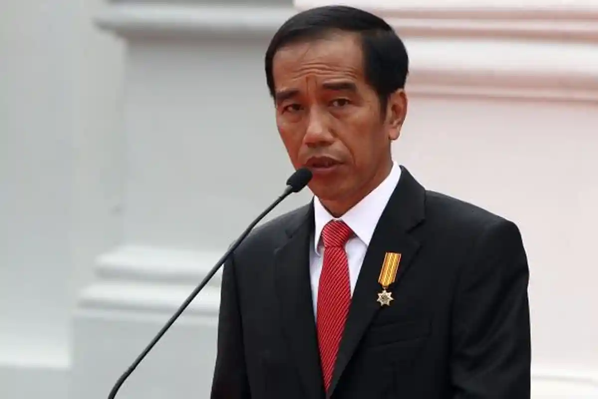 Hoaks 7 Kontainer Surat Suara Tercoblos, Jokowi: Surat Suara Belum Dicetak, Sudah Muncul Fitnah