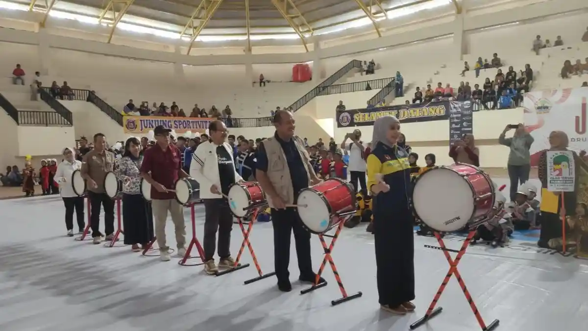 31 Kontingen Adu Kreatif di Jateng Open Drumband Competition 2026 Kendal