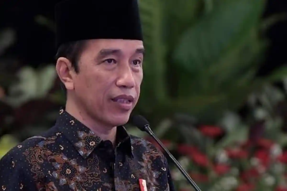 Kabar Duka dari Keluarga Presiden:Pakde Miyono Meninggal Dunia, Sosok yang Dorong Jokowi ke Politik