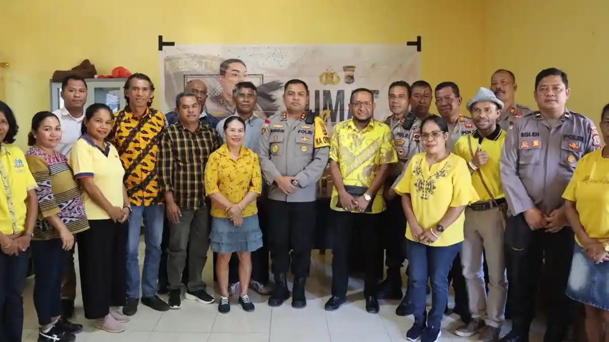 Pilkada Timor Tengah Utara, Kapolres Pimpin Kegiatan Cooling System di Partai Golkar dan Gerindra 