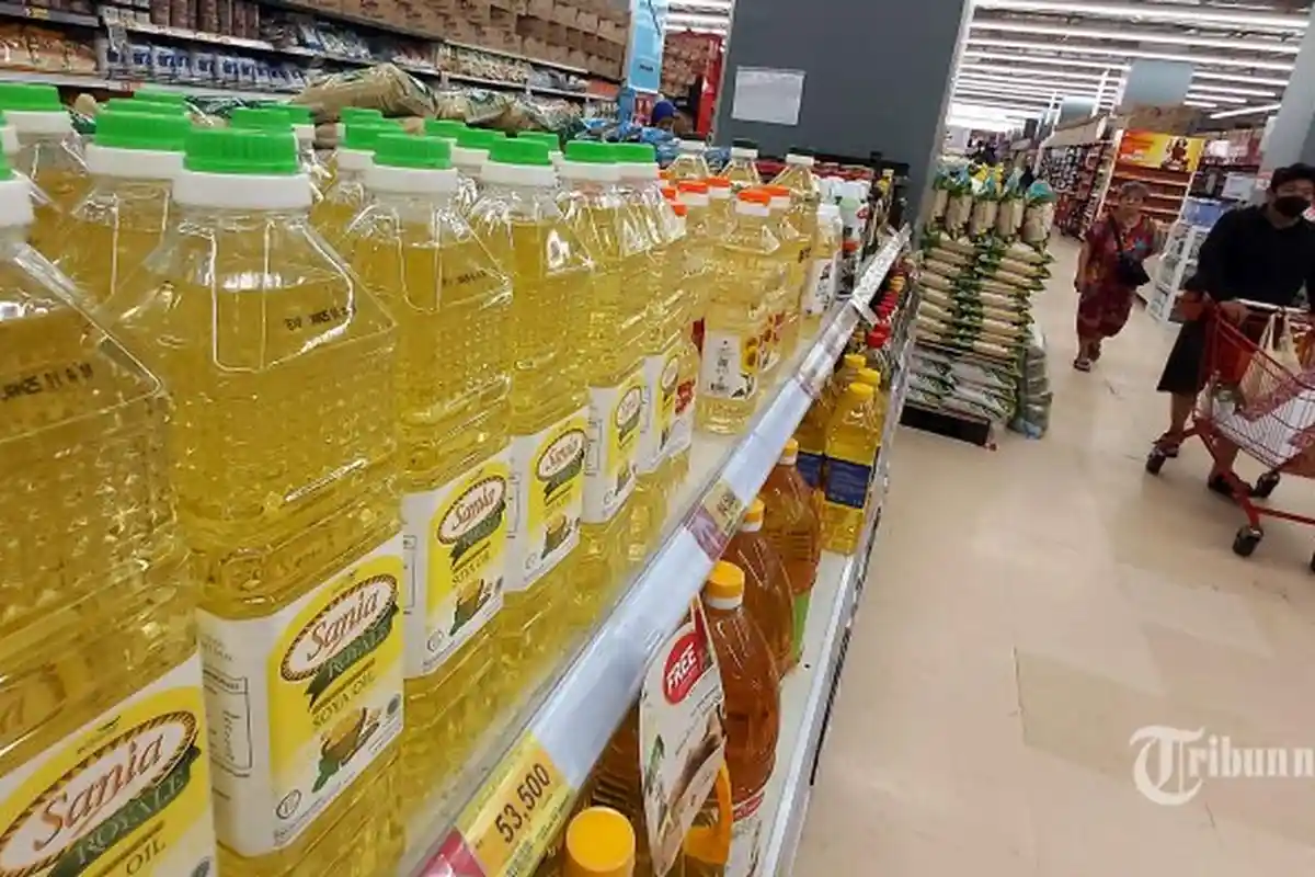 Harga minyak Goreng di Alfamart dan Indomaret Kamis 13 Juli 2023, Diskon Besar Kemasan 450 Ml - 5 L