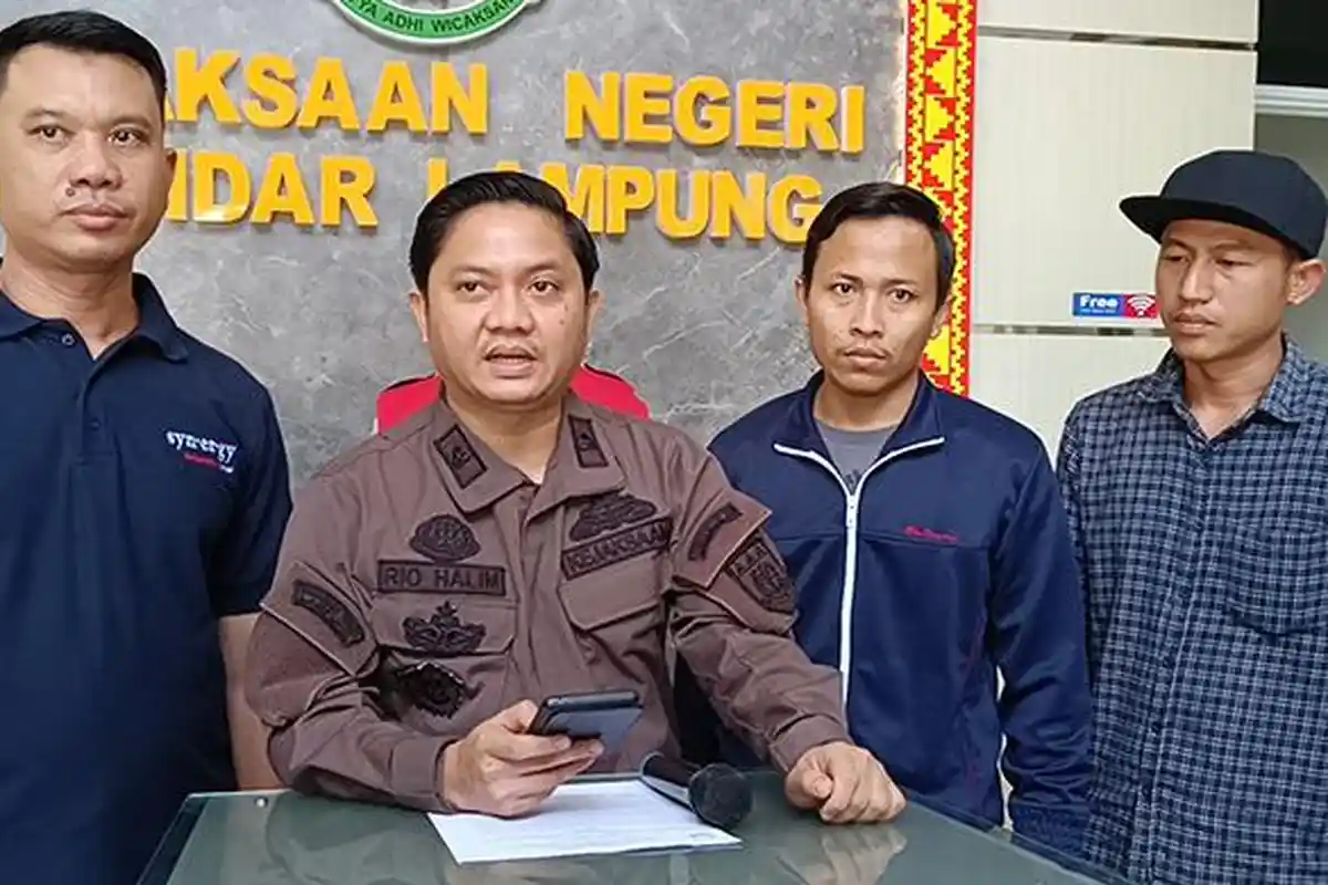 Breaking News Kabur 2 Tahun, Terpidana Korupsi Andi Jauhari Ditangkap Kejagung di Bogor