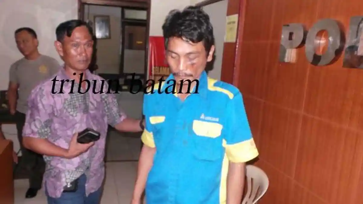 Sering Disalip Cari Penumpang, Roni Bakar Temannya Sesama Sopir Angkot