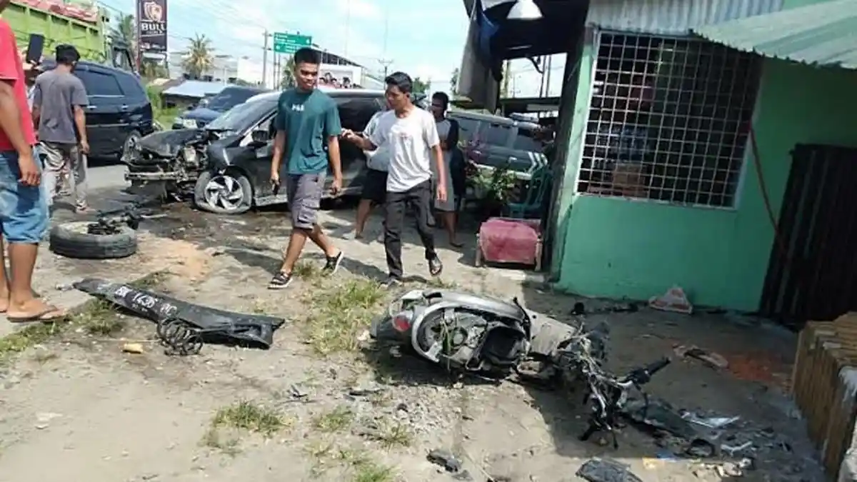 Berita Populer Hari Ini, Juliyani br Surbakti Bonceng Tiga dan Tewas, Tampang Wanita Pencuri Motor