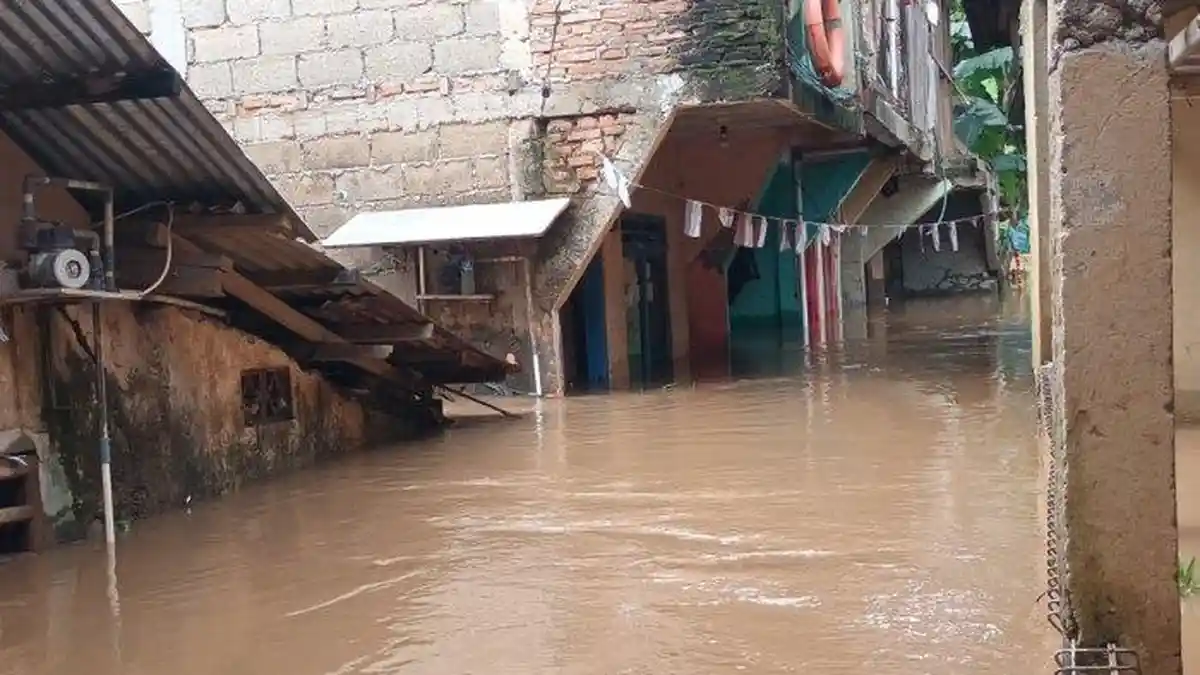 PSI Soroti Kinerja Heru Budi Soal Mengantisipasi Banjir 