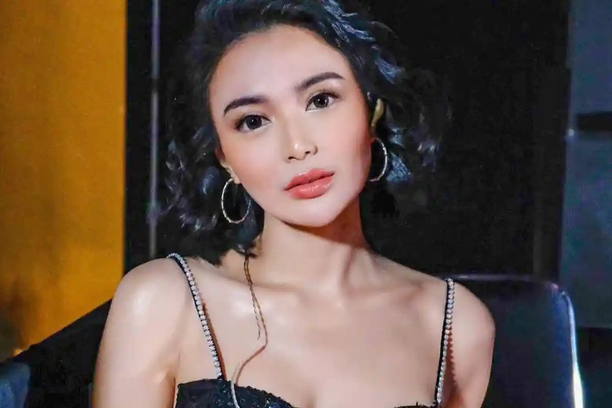 Wika Salim Tak Dapat Izin Ibu untuk Operasi Plastik