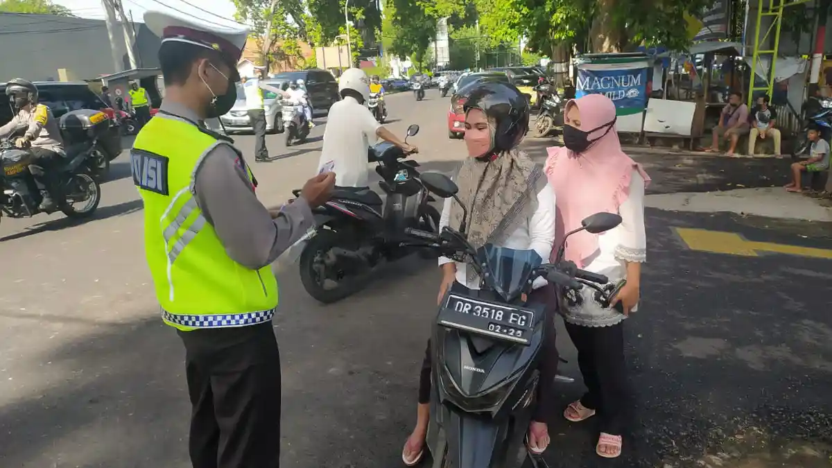 Natal 2021 dan Tahun Baru 2022 Kota Mataram, Warga Belum Divaksin Covid-19 Dilarang Bepergian Jauh