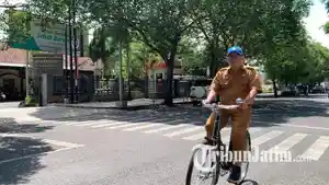 asn-memilih-berangkat-naik-sepeda-ke-kantor.jpg