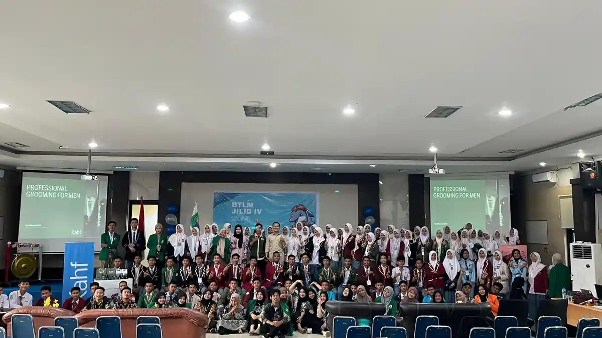 Kahf Sukseskan Basic Training of Leadership and Management Organization Imapres Unand-PNP