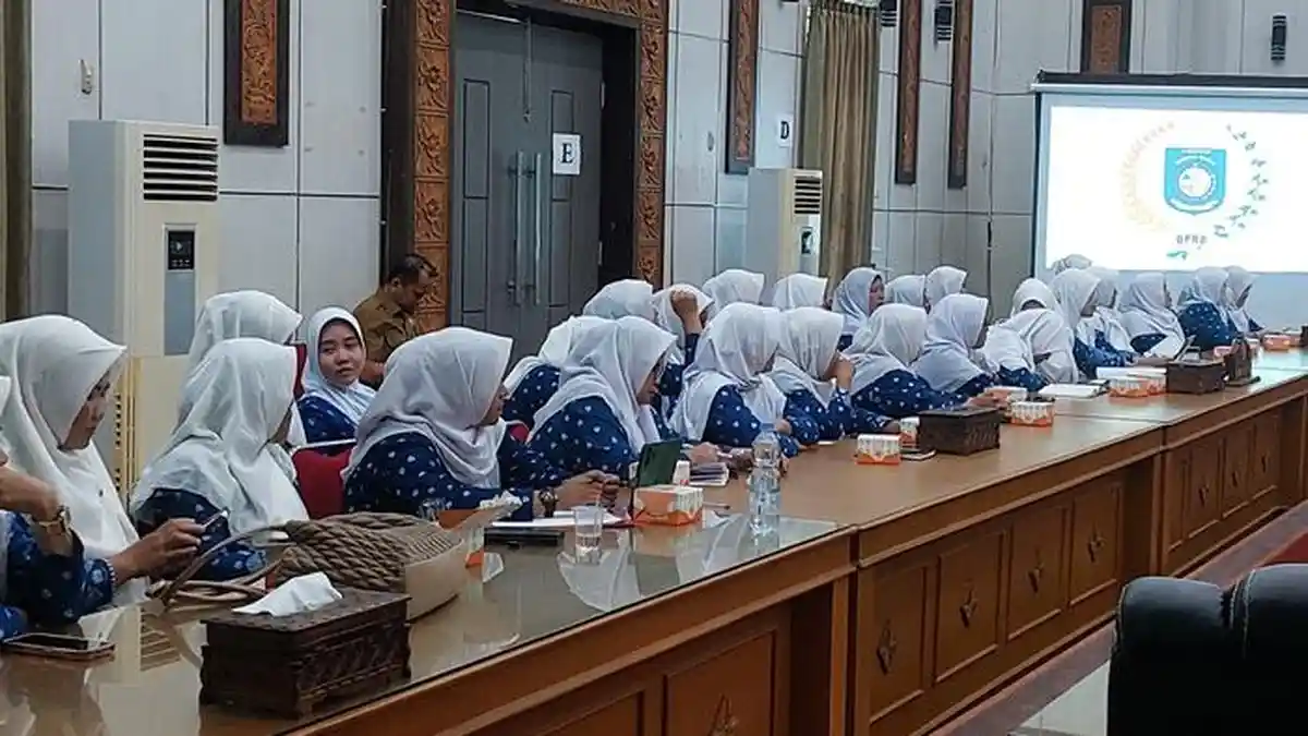 Minta Kesetaraan Tenaga Kependidikan, Guru PAUD Ngadu ke DPRD