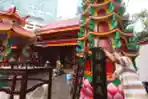 Jelang Tahun Baru Imlek, Vihara Amurva Bhumi Bersih-bersih