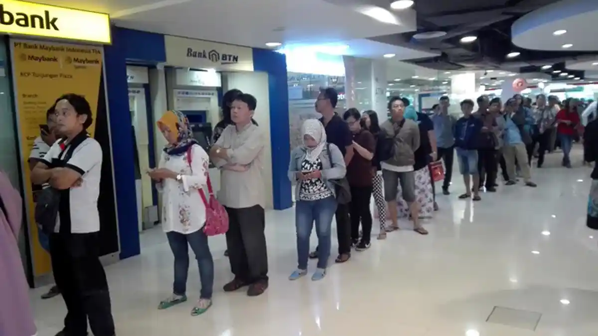 Masa SIM Habis Saat Libur Panjang Akhir Tahun, Bisa Diurus Sampai 6 Januari 2018!