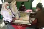 rianto-dan-iinv-melangsungkan-pernikahan-di-masa-pemberlakuan-ppkm-darurat.jpg