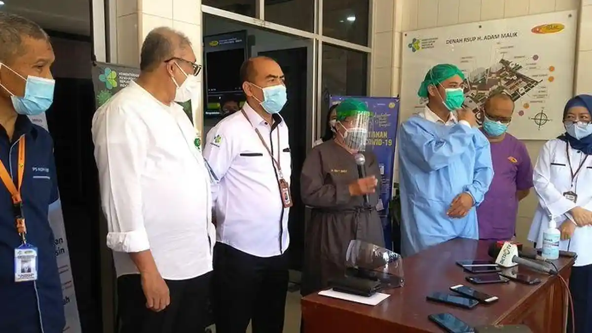 Lebih dari 50 Dokter Terlibat Pisahkan Bayi Kembar Siam Adam dan Aris, Operasi Hampir 10 Jam