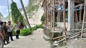 Tim-gabungan-dari-Camat-Nusa-Penida.jpg
