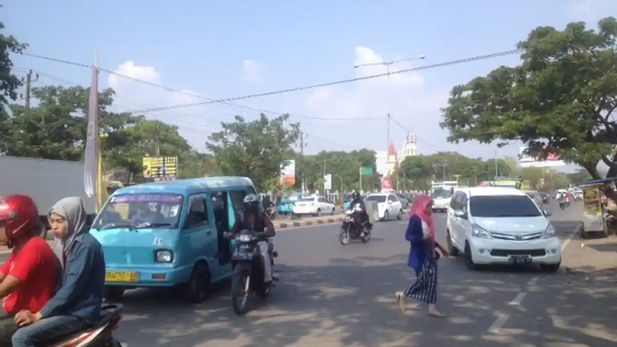 Jl Perintis Kemerdekaan Km 10 Lancar