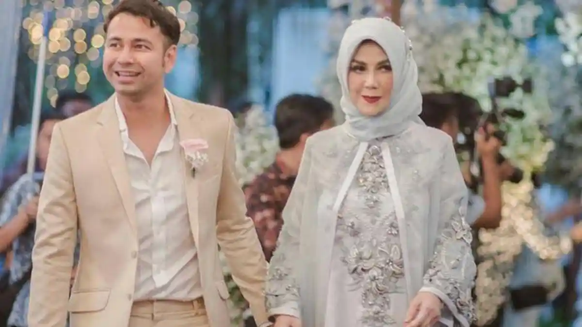 Postingan Amy Qanita Saat Raffi Ahmad Tuai Kritikan Imbas Asisten Jadi Komisaris, Sentil Masalah - Banjarmasinpost.co.id
