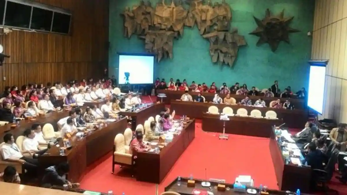 Rapat dengan Kemenhub, Anggota DPR 'Semprot' Dirjen Perhubungan Udara