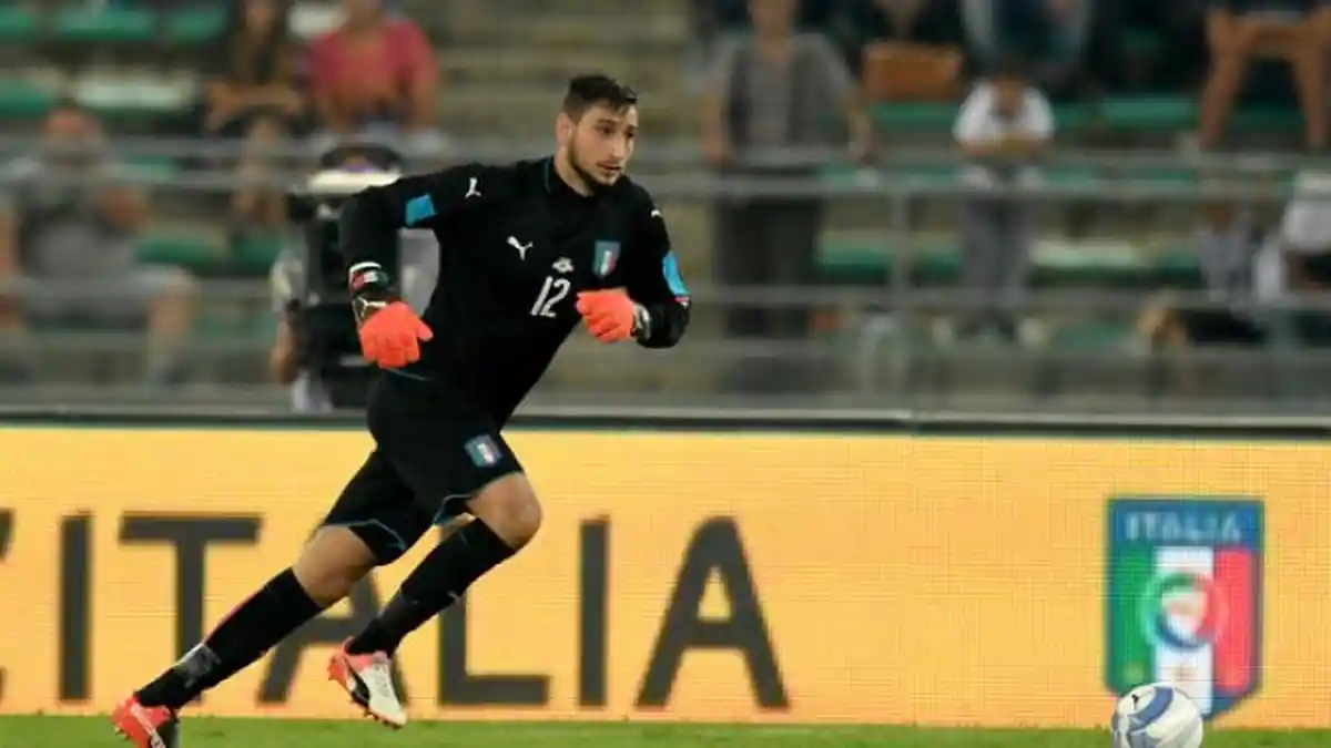 Setia di AC Milan, Donnarumma Tegaskan Tolak Chelsea dan Manchester United