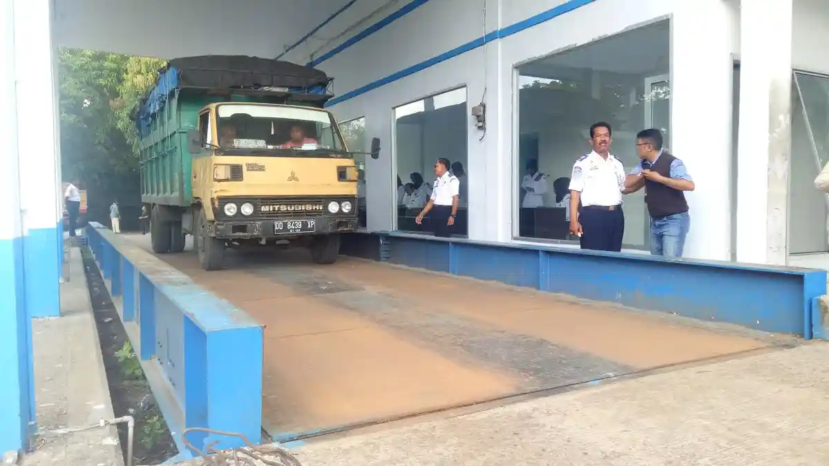 Koordinator Jembatan Timbang Maccopa Jamin Tak Ada Pungli Lagi