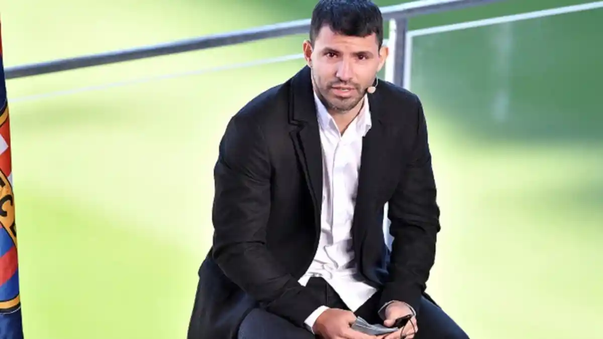Striker Barcelona Sergio Aguero Pilih Tetap Hidup, Daripada Melanjutkan Karir