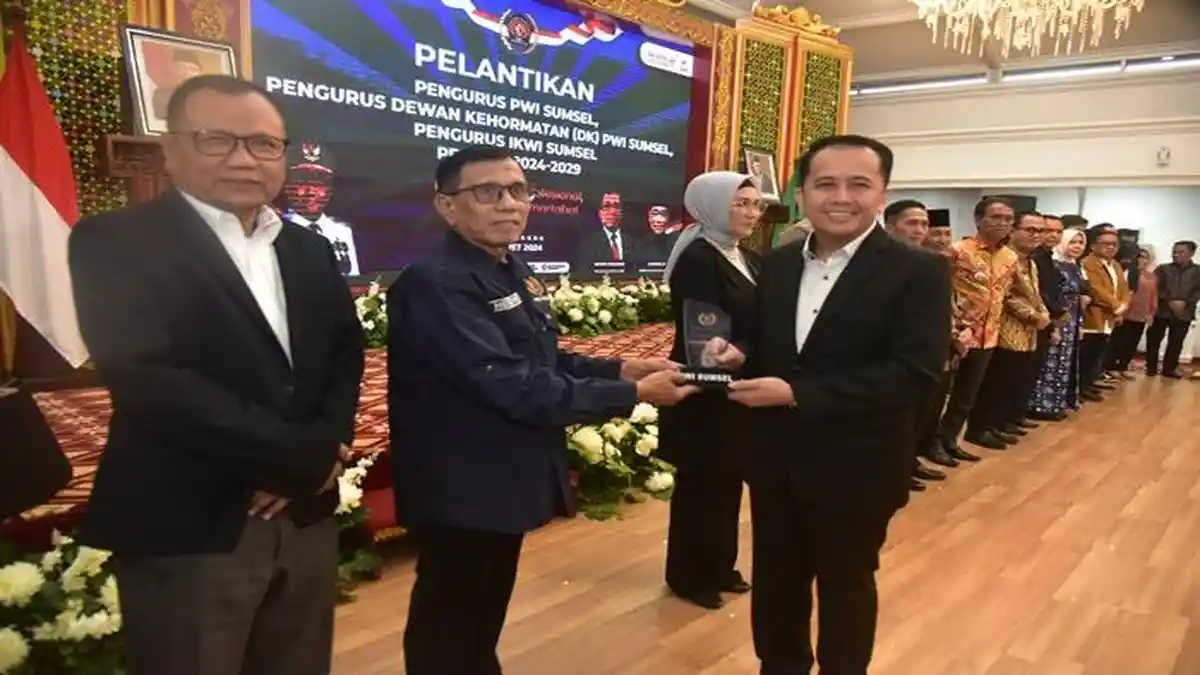 PWI Sumsel Beri Penghargaan Kepada Pj Gubernur Sumsel, Birokrat Peduli Pers