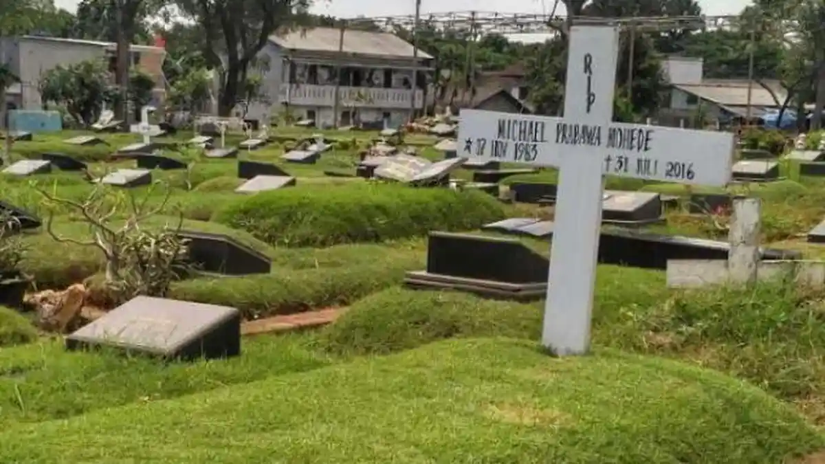Tujuh Bulan Meninggalnya Mike Mohede: Makam yang Terawat dan Cerita Seputar Kepergiannya