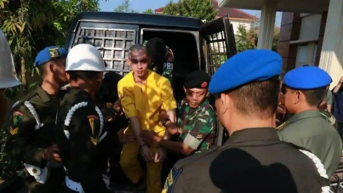 Reaksi Tak Biasa Prada DP Jumpa Keluarga di Pengadilan Militer, Pembunuhan Vera Oktaria