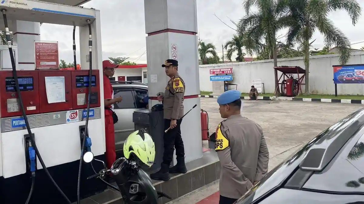 Kapolres Bangka Cek Distribusi BBM di SPBU, Minta Masyarakat Lapor Kalau Ada Kecurangan