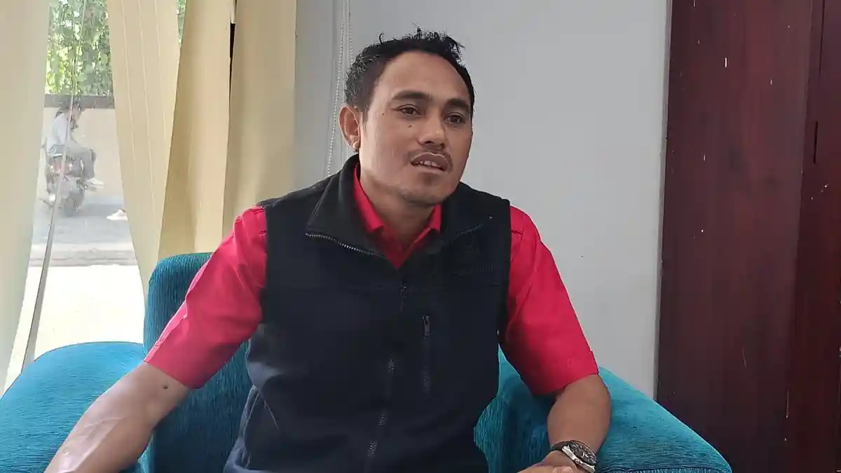 Ketua Komisi I DPRD SBT Tegaskan Kades  Lulus PPPK Harus Diberi Kesempatan Klarifikasi